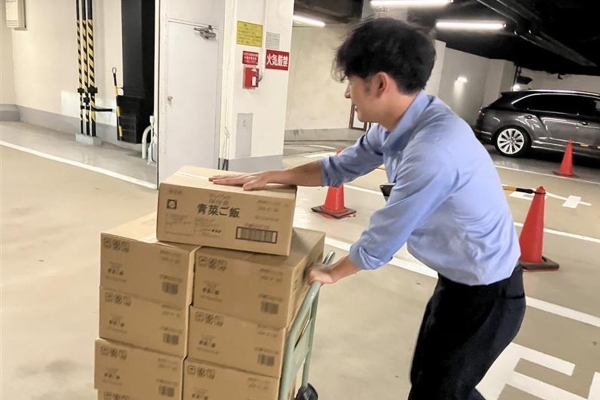  フードパントリー備蓄米寄付活動     